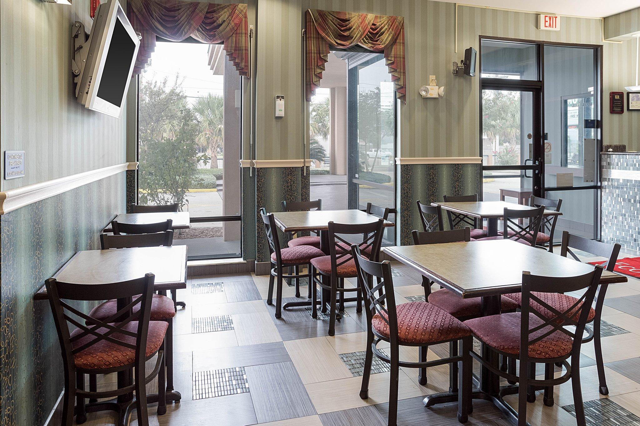 Rodeway Inn & Suites New Orleans Dış mekan fotoğraf