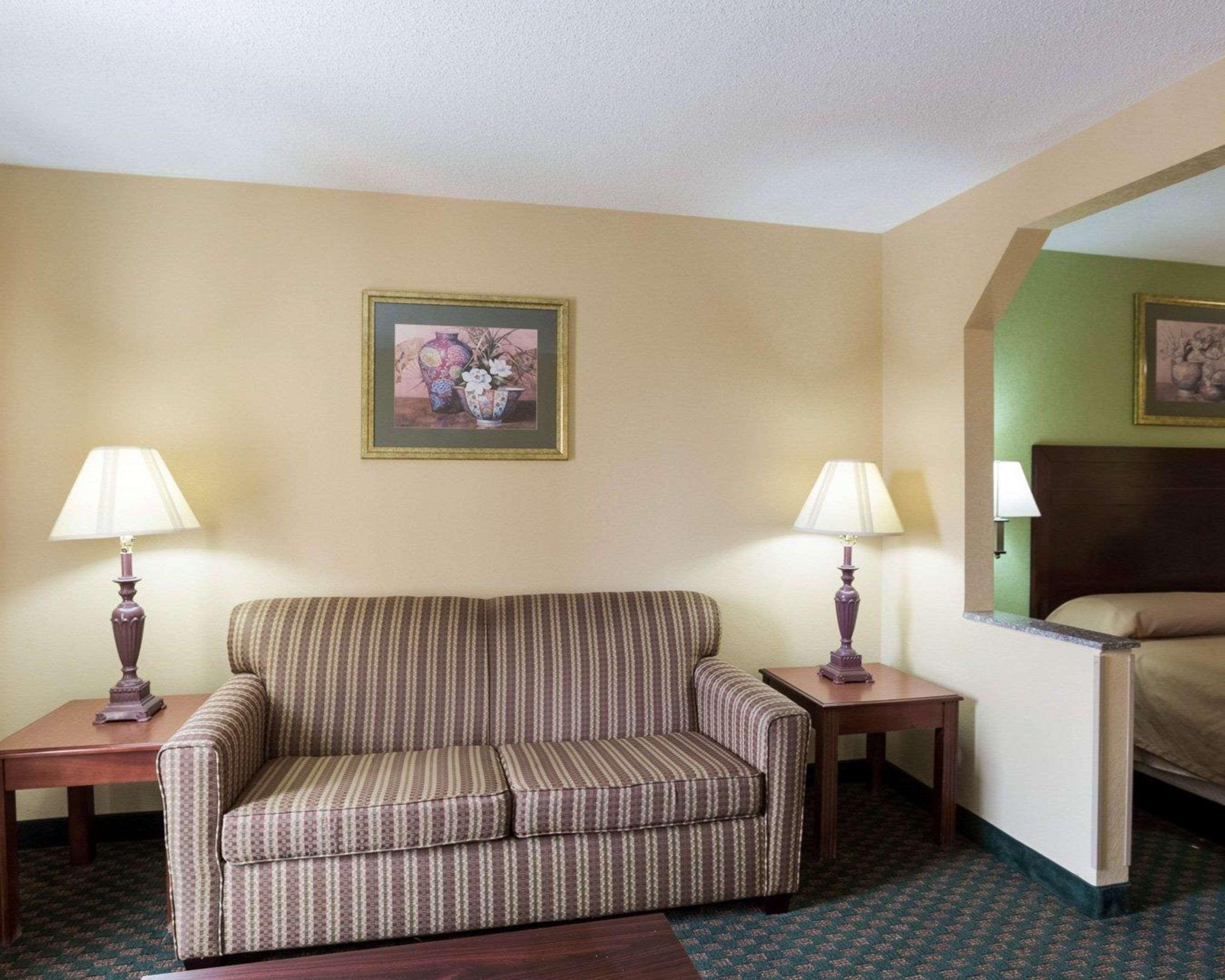 Rodeway Inn & Suites New Orleans Dış mekan fotoğraf