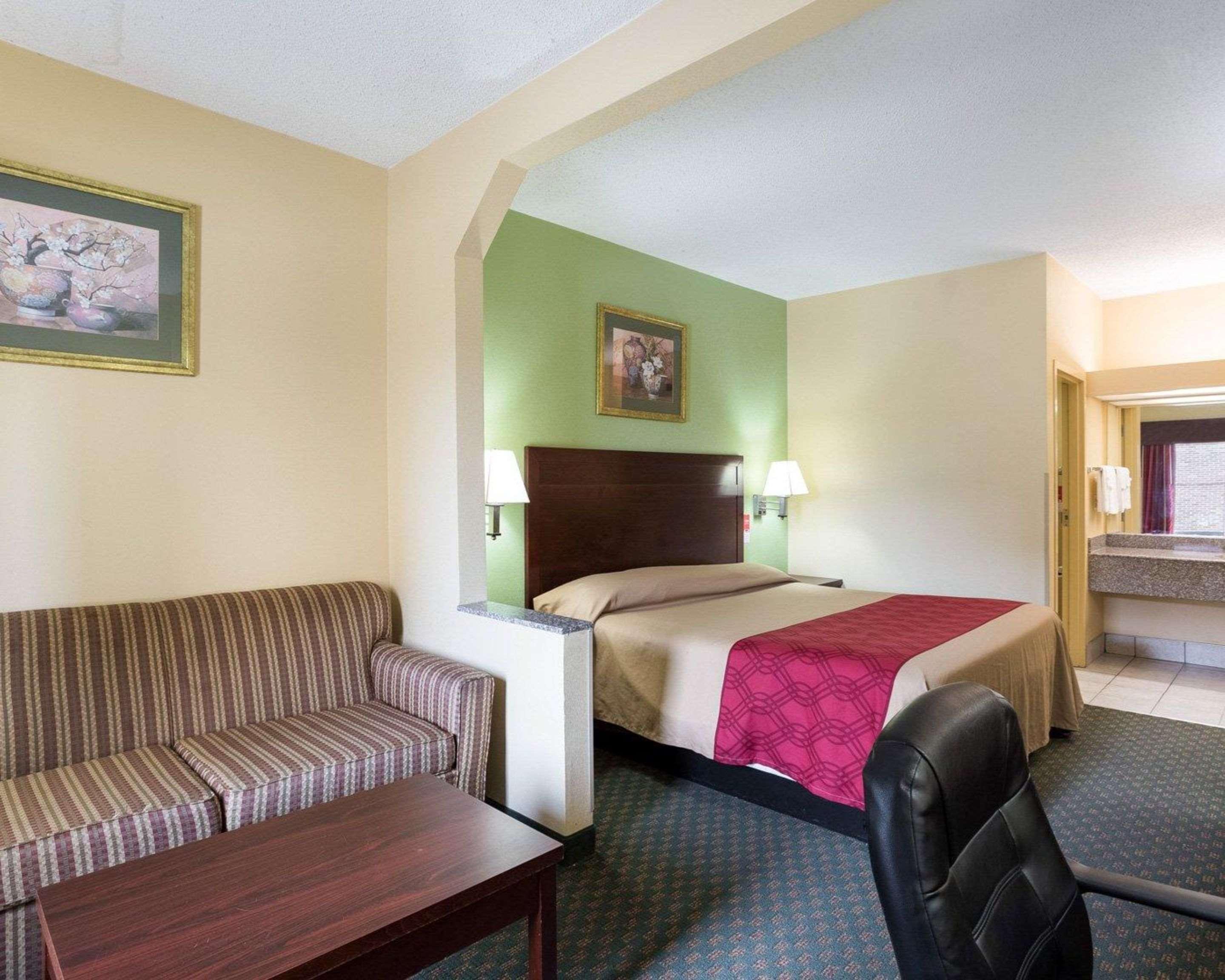 Rodeway Inn & Suites New Orleans Dış mekan fotoğraf